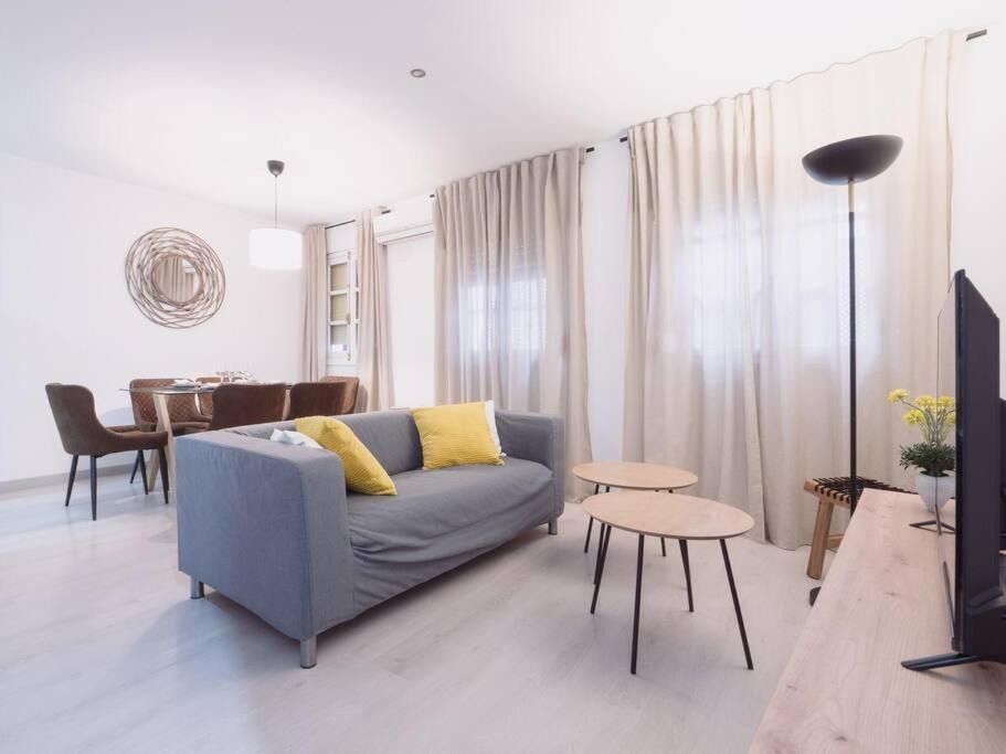 Mezquita Premium Apartment กอร์โดบา ภายนอก รูปภาพ